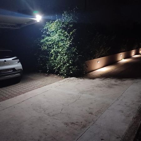 Apartments Tomas 贝蒂纳 外观 照片